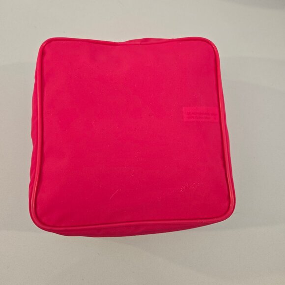 💥3/$24💥 Strawberry graphic zipper pouch organizer cosmetics makeup bag - Picture 5 of 11